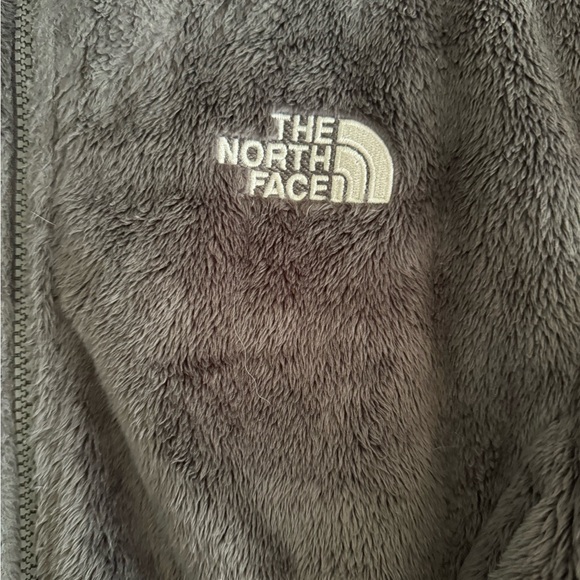 The North Face Grey Fuzzy Jacket - Picture 2 of 6